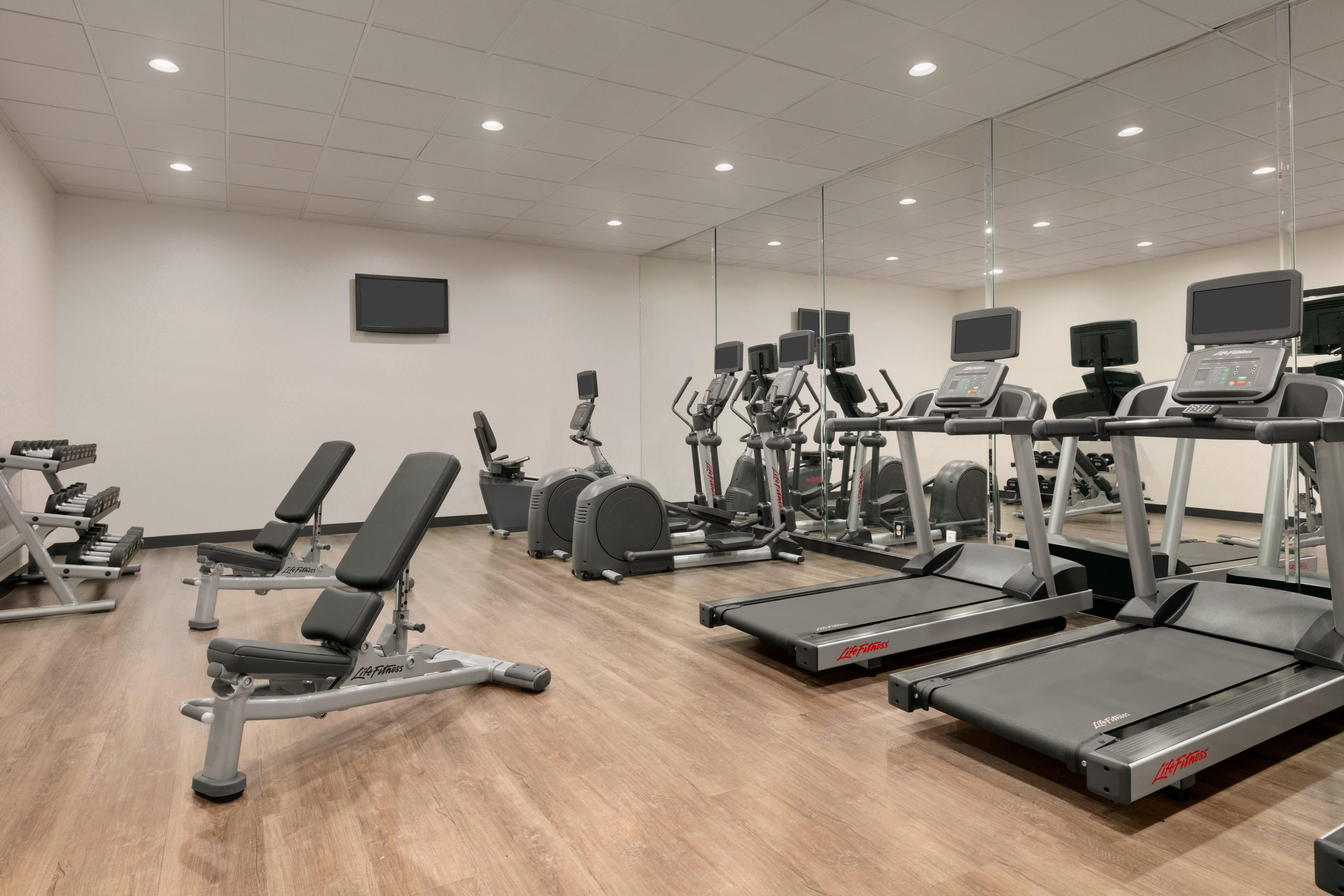 Holiday Inn Express Hotel & Suites Norfolk Airport By Ihg Ngoại thất bức ảnh