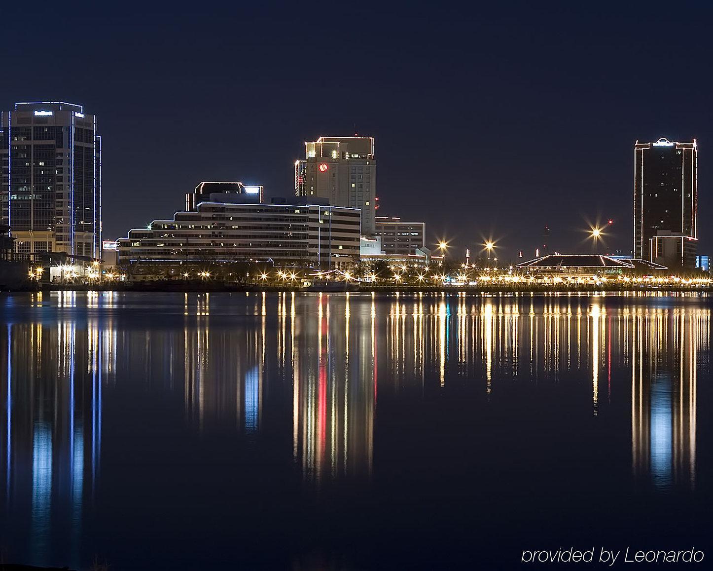 Holiday Inn Express Hotel & Suites Norfolk Airport By Ihg Ngoại thất bức ảnh